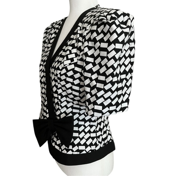 Vintage David Warren Saks Fifth Avenue Size M Black White Structured Bow Jacket - Picture 2 of 12